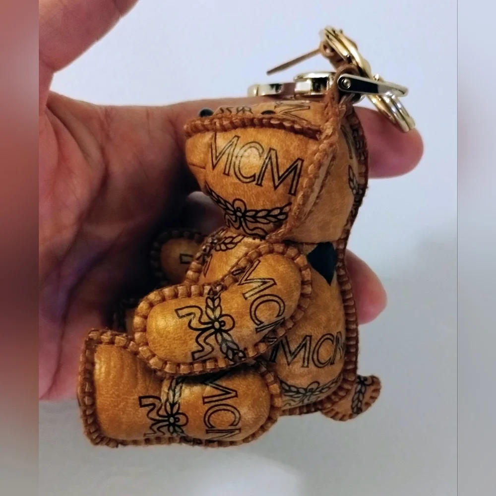 MCM Bear Bag Charm Cognac - Picture 3 of 10